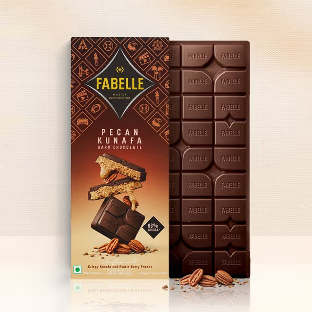 Pecan Kunafa Dark Bar– Rich Pecan Kunafa filled Dark Chocolate Bar
